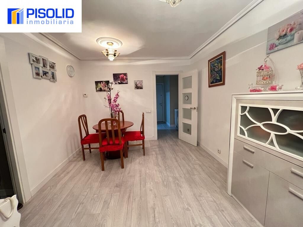 Miniatura 4 de PISO EN VENTA CALLE ECUADOR, ARTURO EYRIES
