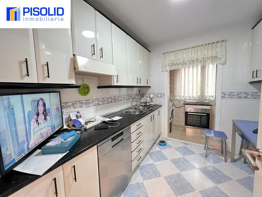 Miniatura 11 de PISO EN VENTA CALLE ECUADOR, ARTURO EYRIES