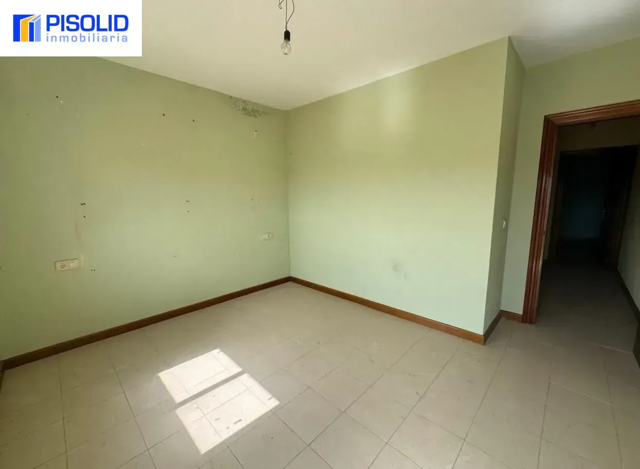 PISO EN VENTA EN MATAPOZUELOS, VALLADOLID - Inmobiliaria en Valladolid - Miniatura 3
