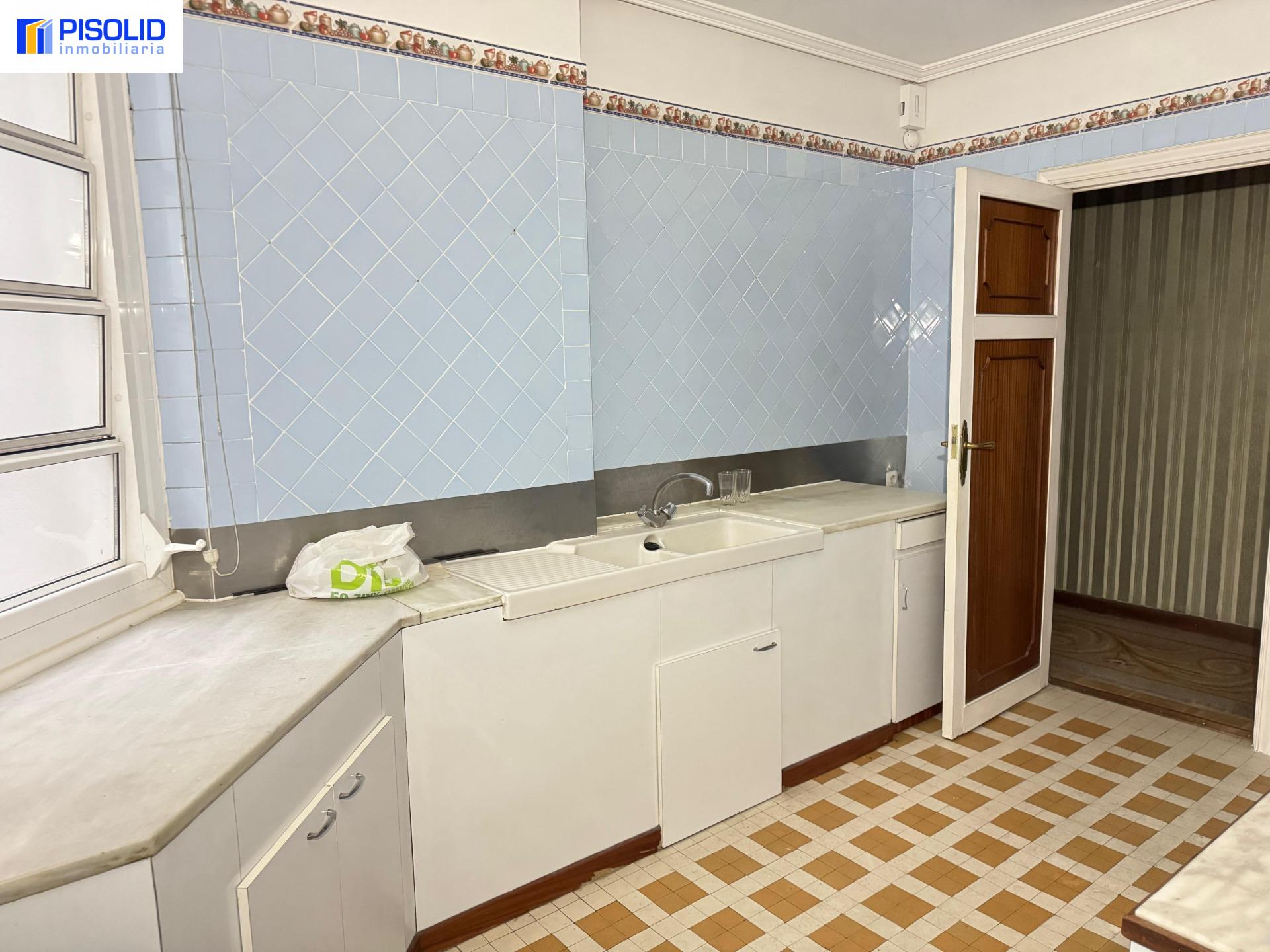 Miniatura 25 de PISO EN VENTA EN LA CIRCULAR