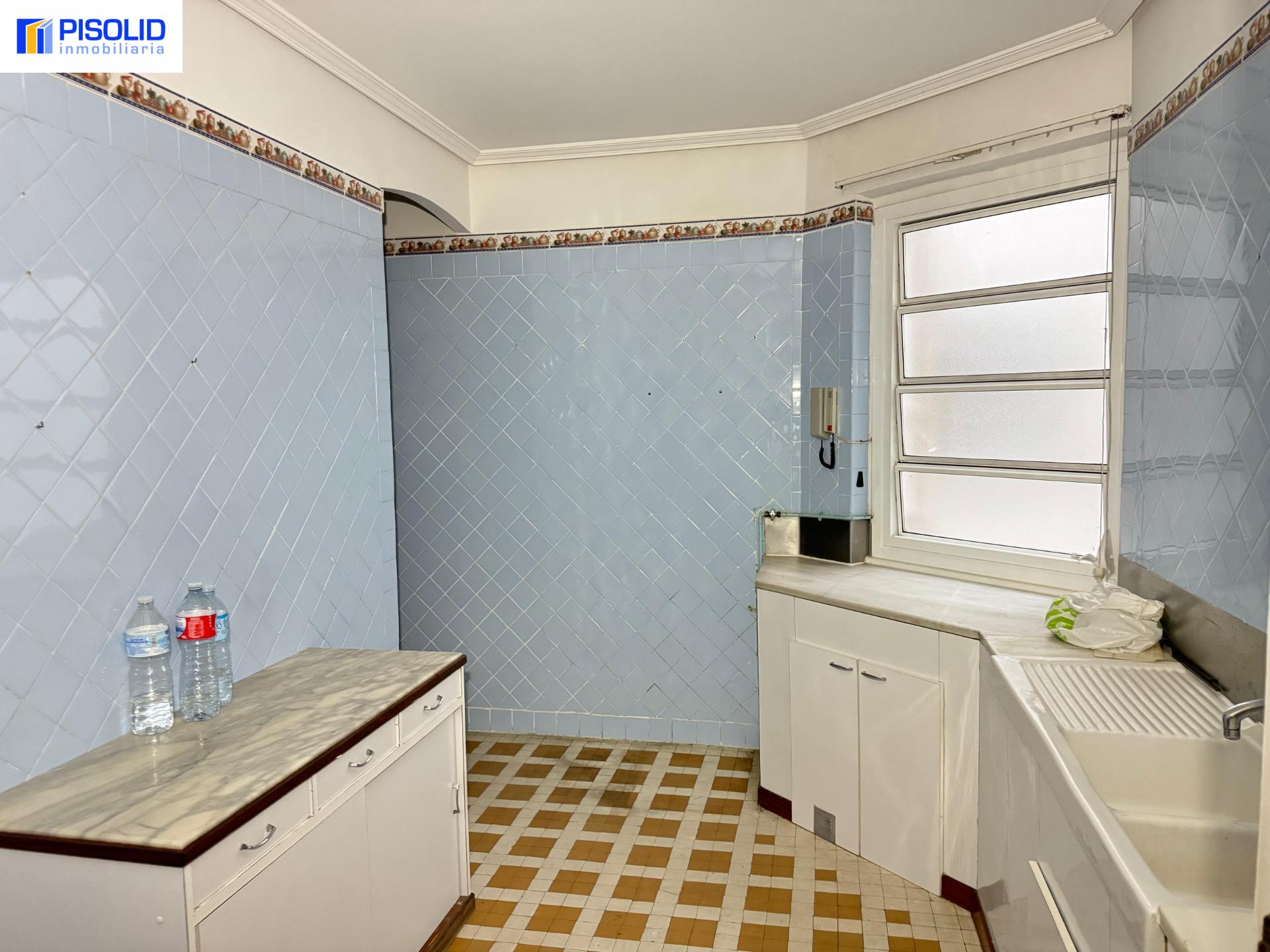 Miniatura 26 de PISO EN VENTA EN LA CIRCULAR
