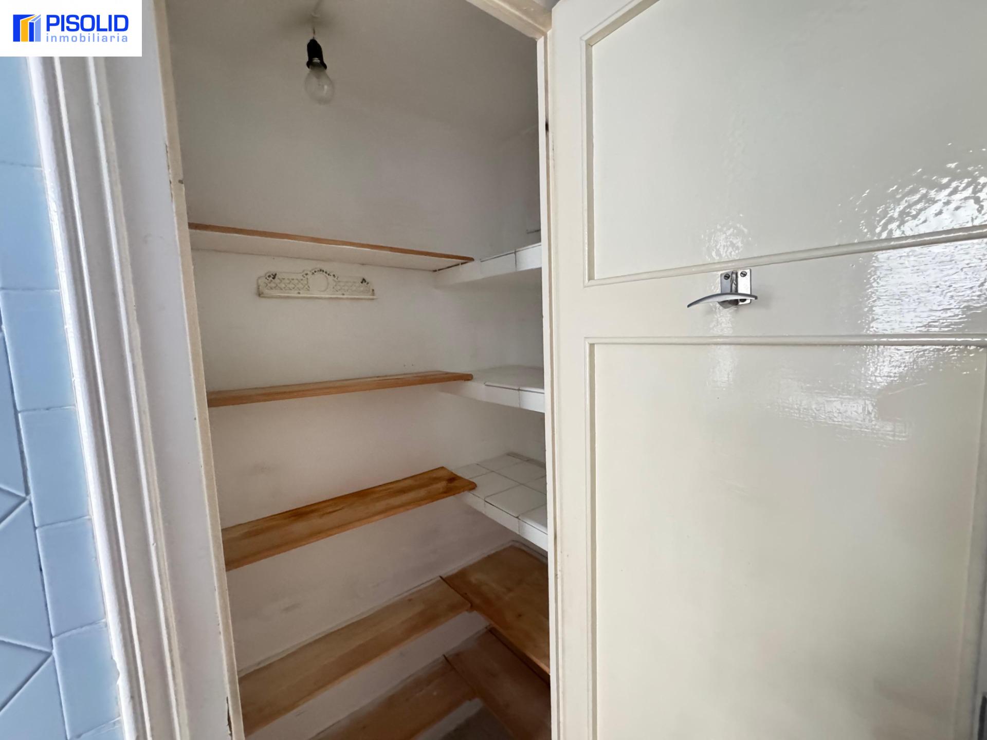 Miniatura 28 de PISO EN VENTA EN LA CIRCULAR