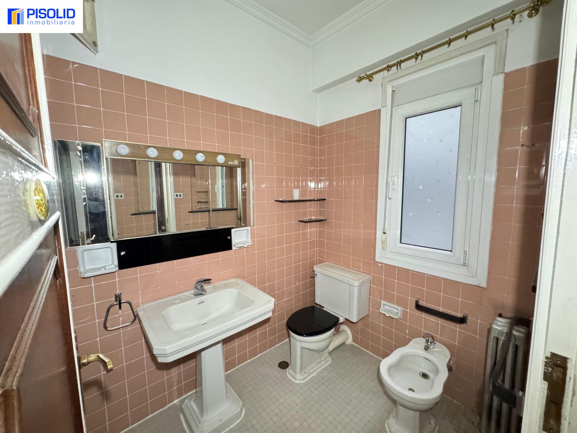 Miniatura 34 de PISO EN VENTA EN LA CIRCULAR