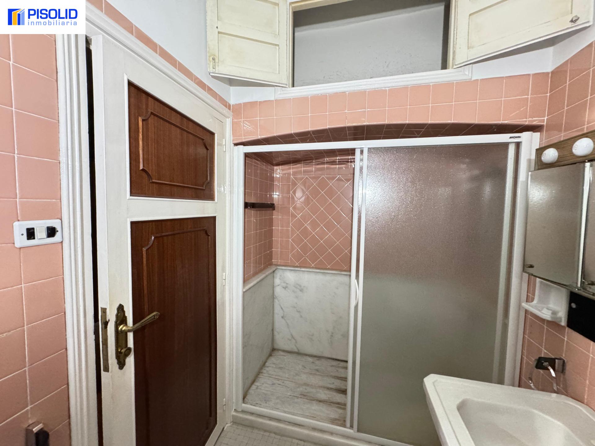 Miniatura 35 de PISO EN VENTA EN LA CIRCULAR