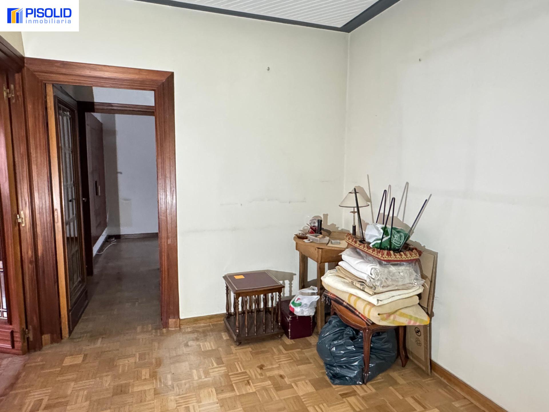 Miniatura 41 de PISO EN VENTA EN LA CIRCULAR