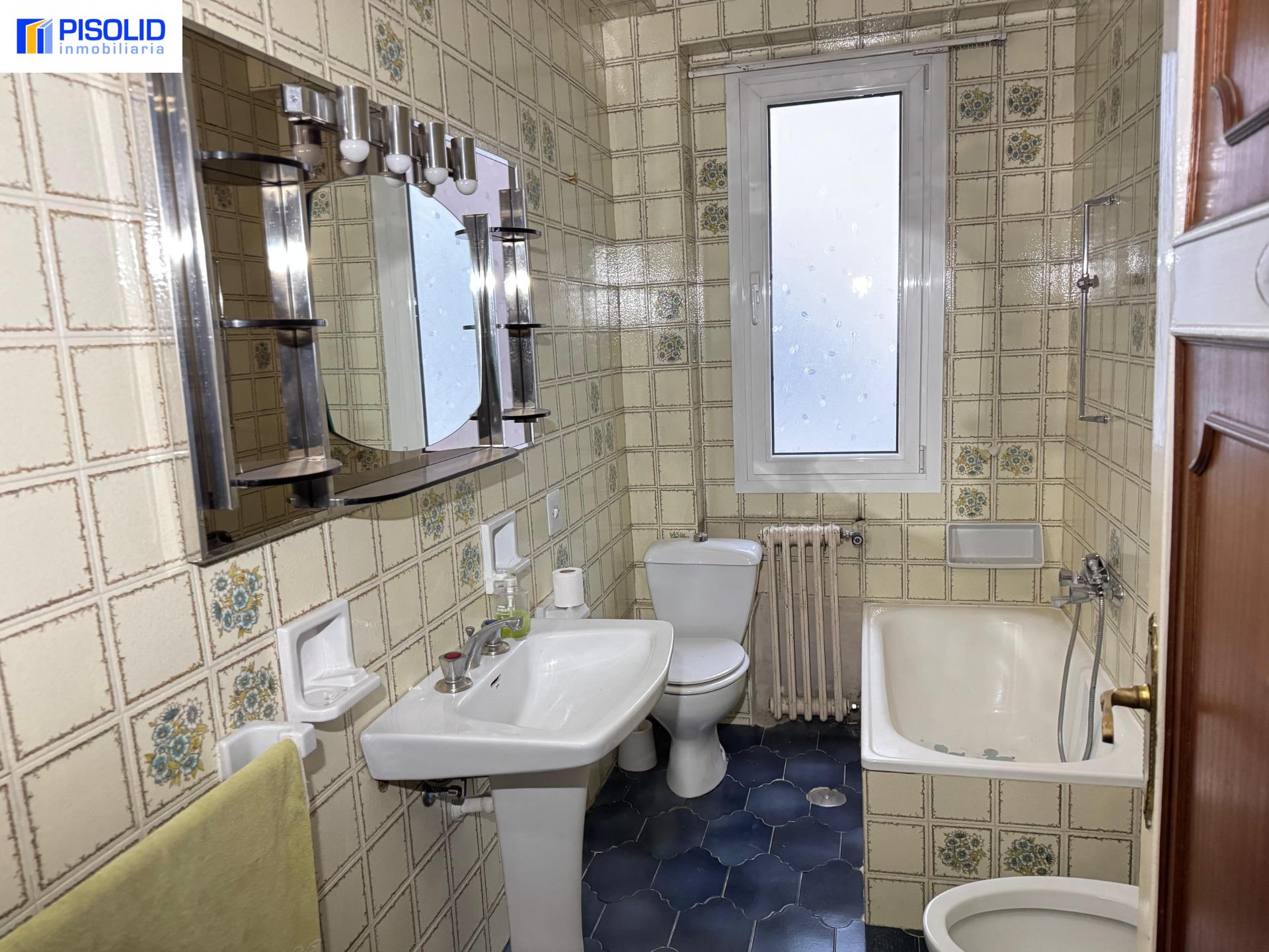 Miniatura 43 de PISO EN VENTA EN LA CIRCULAR