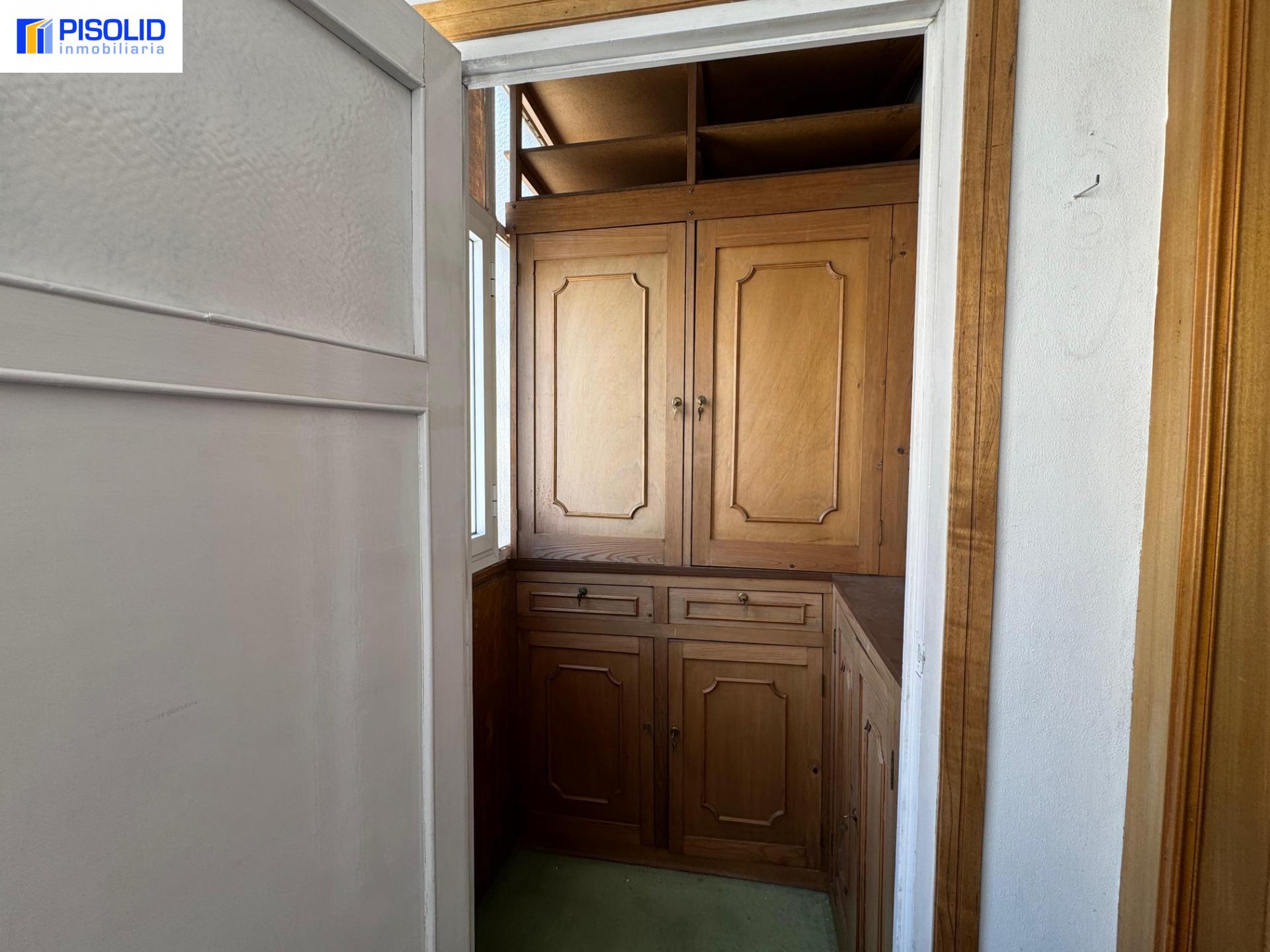 Miniatura 47 de PISO EN VENTA EN LA CIRCULAR