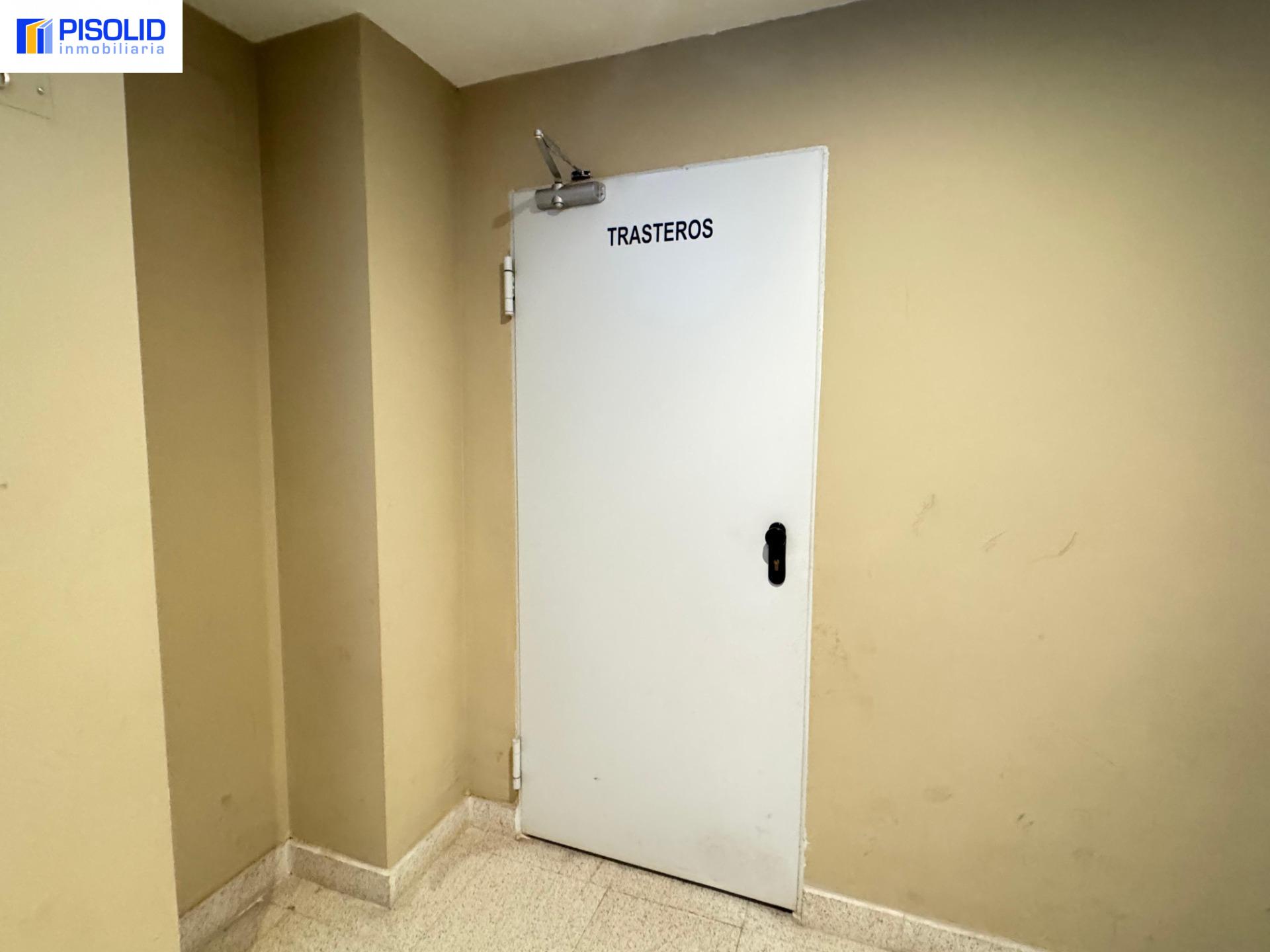 Miniatura 27 de BAJO CON JARDÍN EN VENTA EN ARCAS REALES