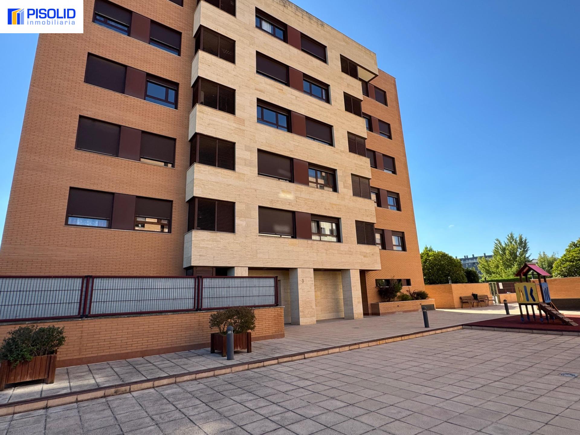 Miniatura 33 de BAJO CON JARDÍN EN VENTA EN ARCAS REALES