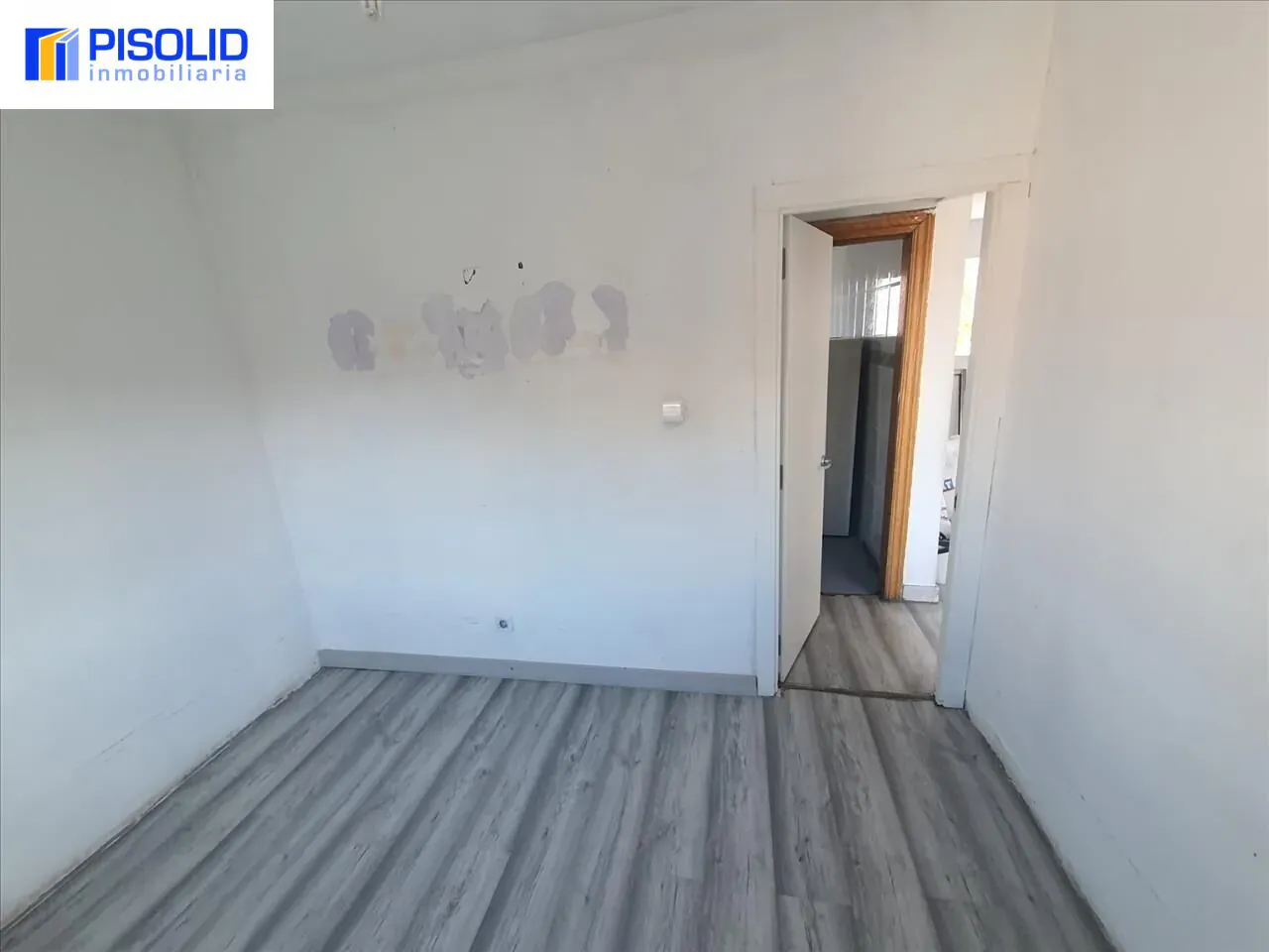 Piso en venta en Avenida Segovia - Inmobiliaria en Valladolid - Miniatura 2