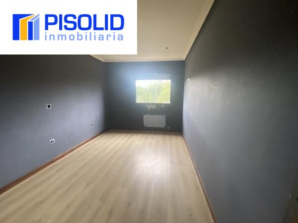 Miniatura 4 de Casa en venta en Nava del Rey, Valladolid