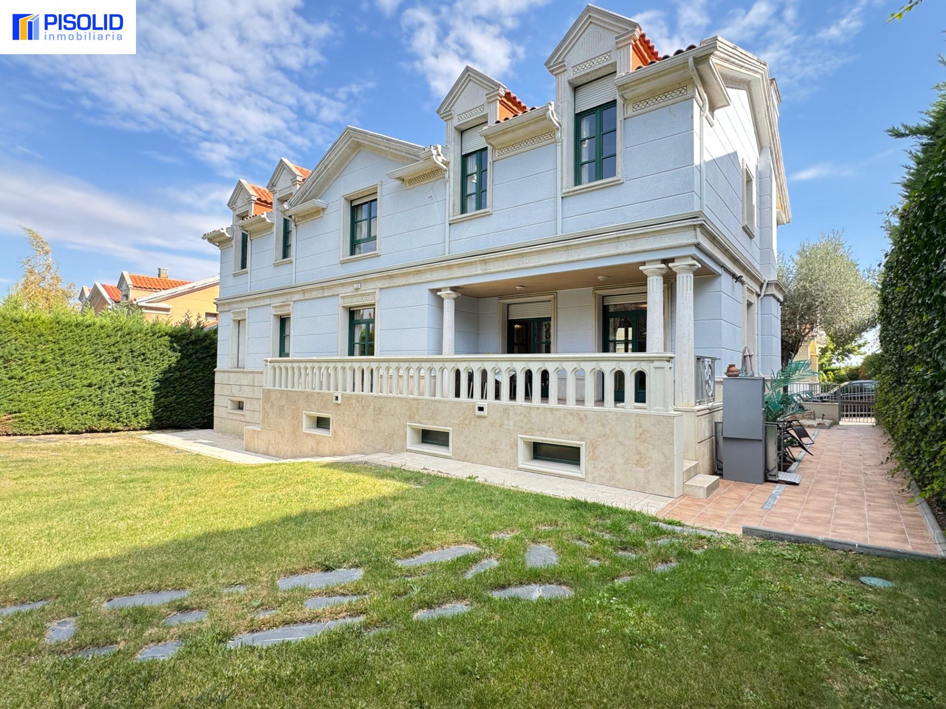 Imagen 1 de CASA EN VENTA EN FUENTE BERROCAL