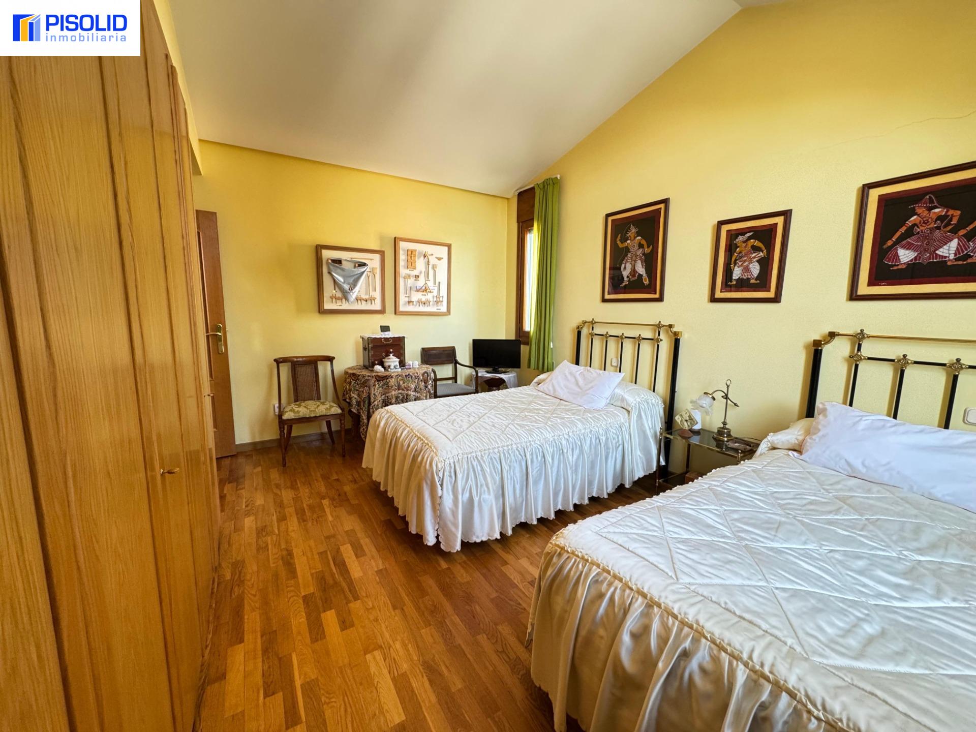 Miniatura 33 de CASA EN VENTA EN FUENTE BERROCAL