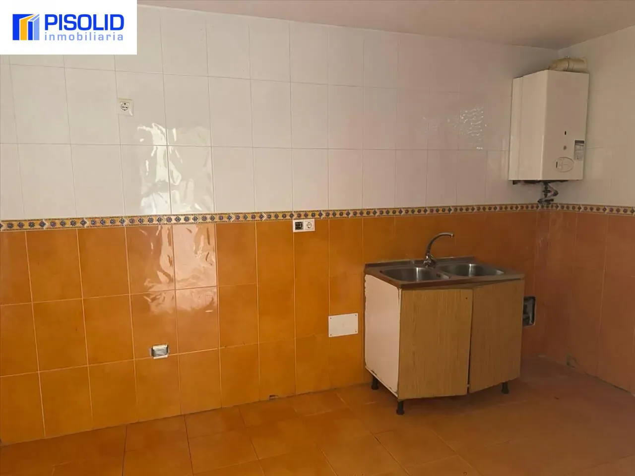 CASA EN VENTA EN NAVA DEL REY, VALLADOLID - Inmobiliaria en Valladolid - Miniatura 4