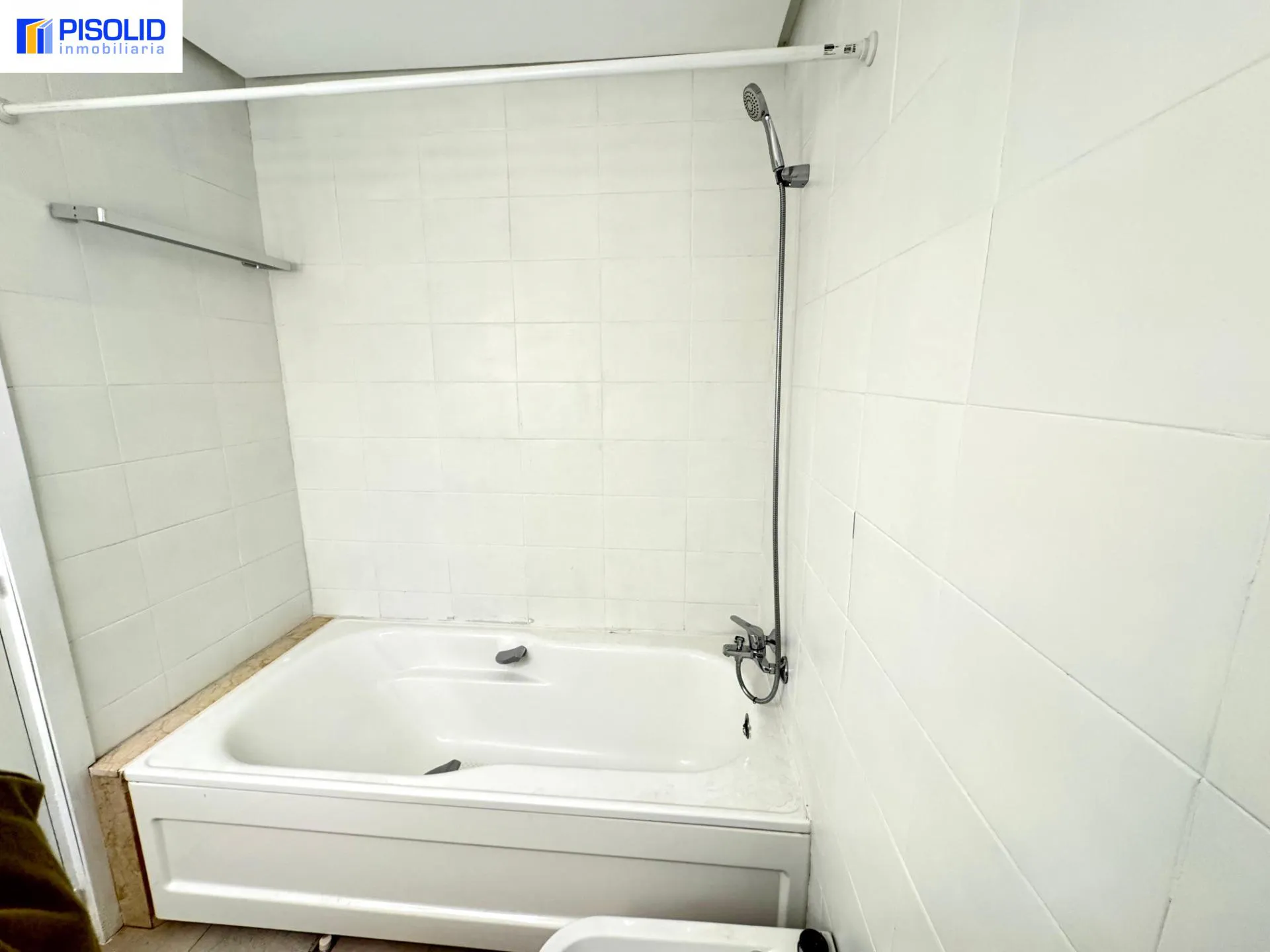 PISO EN ALQUILER EN EL CENTRO - Inmobiliaria en Valladolid - Miniatura 19