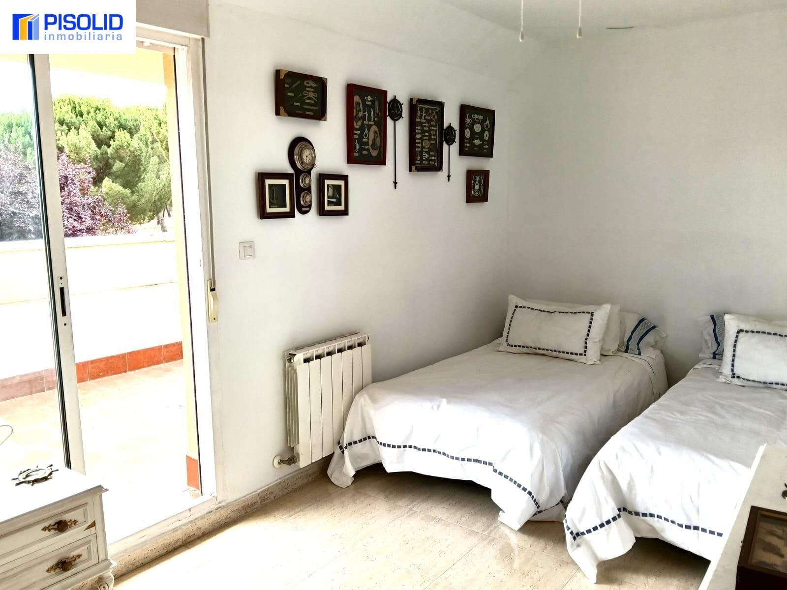 Miniatura 8 de CHALET EN VENTA EN MOJADOS